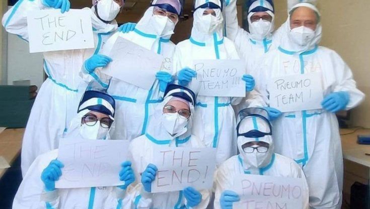 Parma, la pneumologia del Maggiore torna "bianca": dimesso l’ultimo paziente Covid