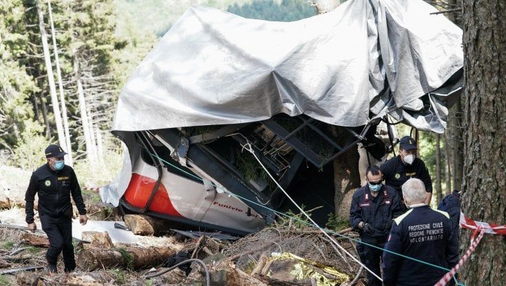 Funivia, cosa non torna tra Procura e gip
