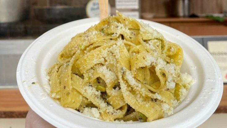 Berlino si tinge di verde con il primo festival street food del pistacchio