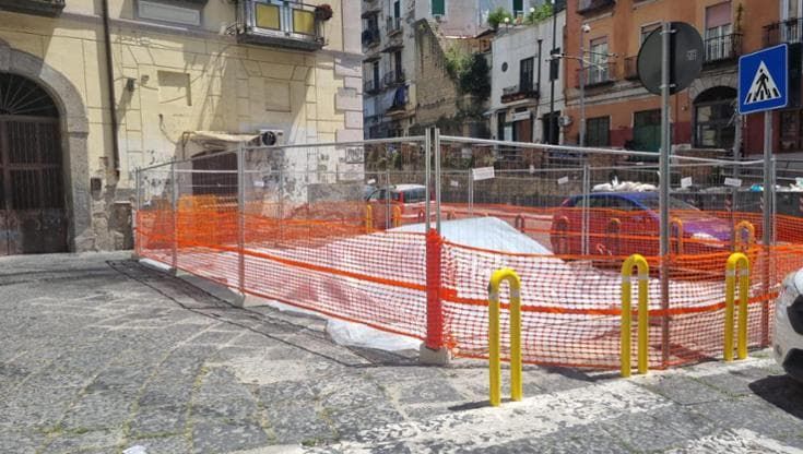 Giostre bruciate al Rione Sanità, la Municipalità III chiede i fondi al Comune per ricostruirle