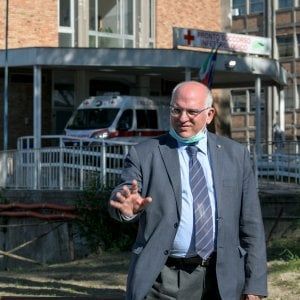 L'oncologo Ascierto e il farmaco anti-artrite: "Niente polemiche con Milano, pensiamo a salvare i malati" 