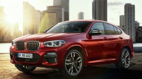 Bmw X4, si cambia tutto