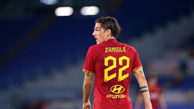 Roma, Zaniolo addio social: "Minano la mia tranquillità, scollego il mio account"