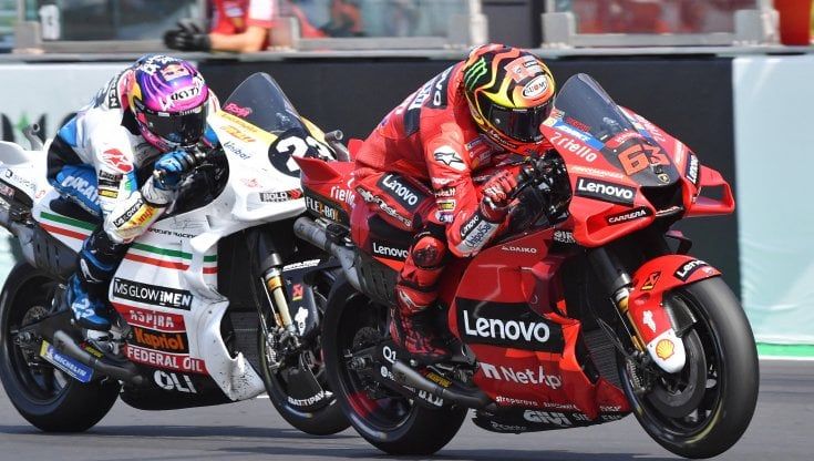 MotoGp, Bagnaia vince a Misano davanti a Bastianini: ora è a -30 da Quartararo