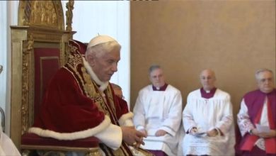 Il racconto della vaticanista dell'Ansa che ha battuto per prima la notizia delle dimissioni di Ratzinger