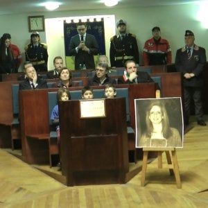 Giugliano, intitolata a Mena Morlando l'aula consiliare del Comune