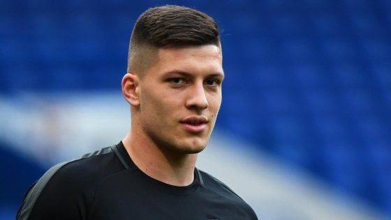 Real Madrid, arriva Jovic: all'Eintracht Francoforte 65 milioni