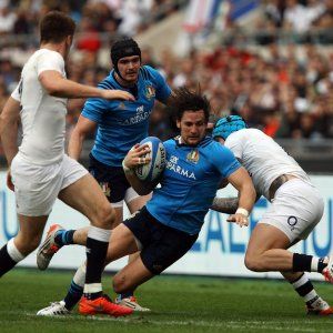 Rugby, Sei Nazioni: l'Italia resiste un tempo, poi l'Inghilterra la travolge