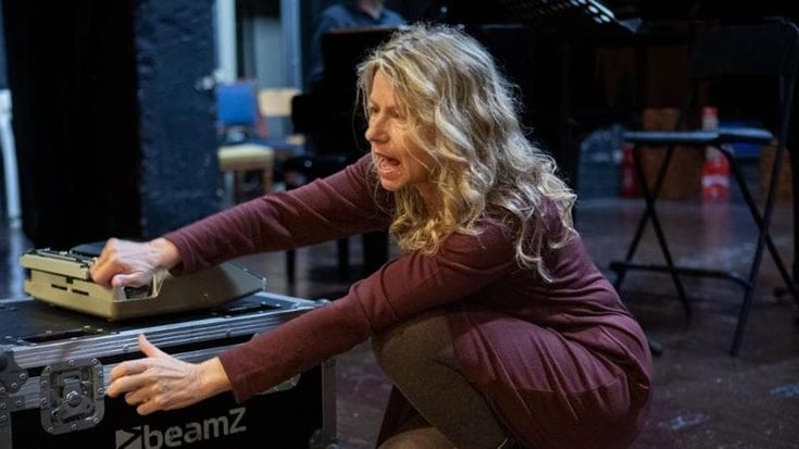Amanda Sandrelli accende i Fuochi della passione