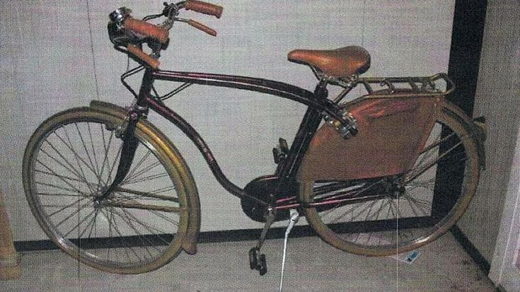 Garlasco, Dna maschile sulla bici di Stasi “dimenticato” in un armadio dei Ris