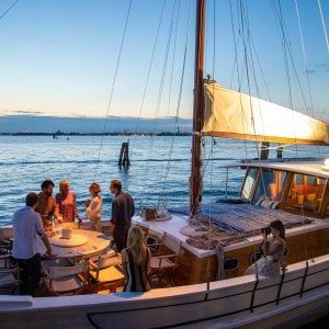 Mostra del Cinema di Venezia, "Isola Edipo": si apre lo spazio dove arte e cultura incontrano i diritti