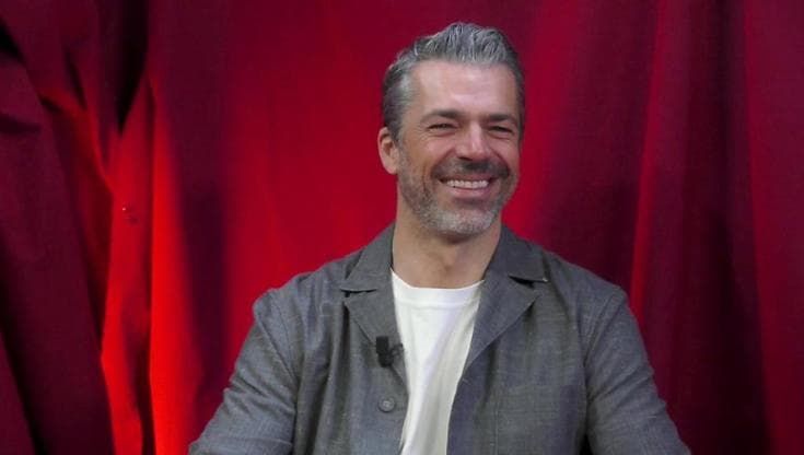 Luca Argentero: "Sono un tranquillone, ma per come è il mondo oggi vorrei essere più str**zo"