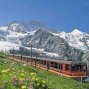 Svizzera, premi in cioccolato ai macchinisti più precisi