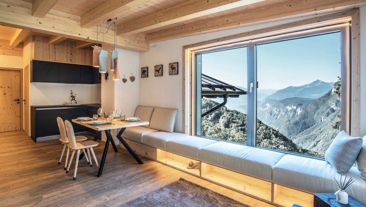 Lavorare da remoto in luoghi bellissimi: chi sono i "digital nomad" e cosa cercano