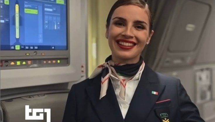 Ecco le nuove divise di Ita Airways. Blu classico, le firma Brunello Cucinelli