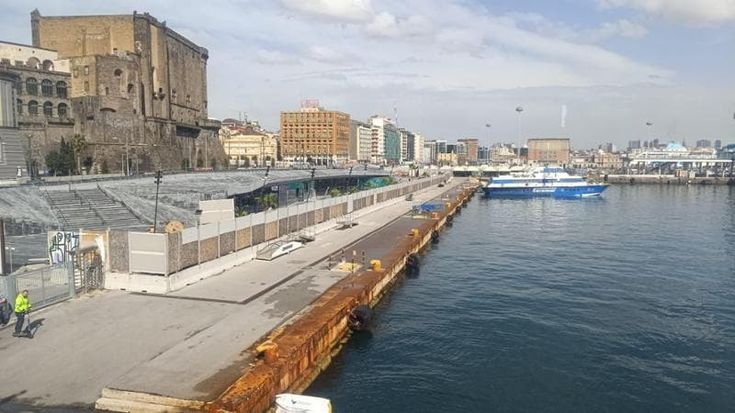 Molo Beverello, il nuovo terminal di Napoli: a maggio il taglio del nastro