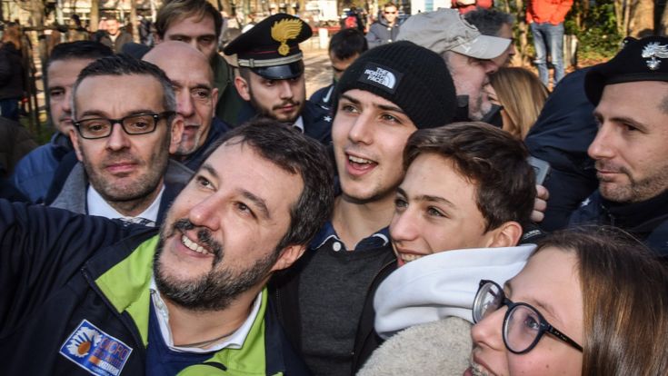 Sondaggi: Lega sotto al 30 per cento, Sardine boom tra i giovani