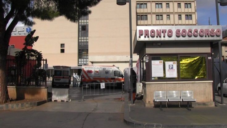 Sempre meno medici al pronto soccorso, è boom di aggressioni negli ospedali siciliani