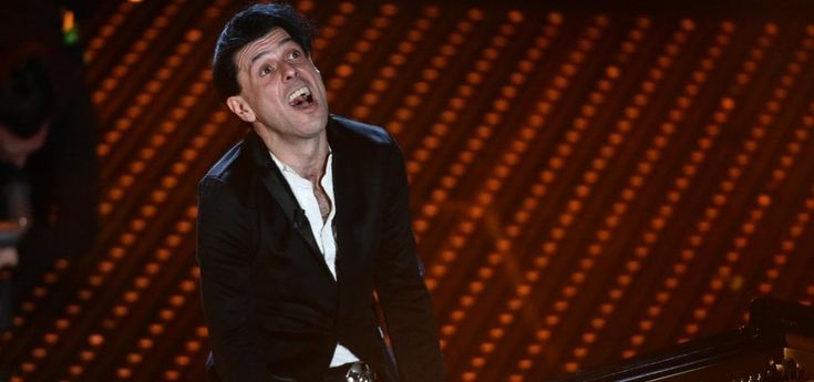 Ezio Bosso torna a dirigere l'Orchestra: "Non sapevo se ce l'avrei fatta"