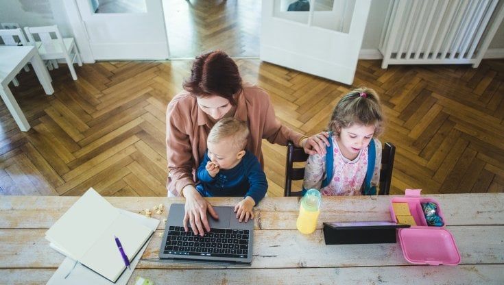 Donne al lavoro, precarie o sotto-occupate. Ma si può cambiare: il progetto della Compagnia di San Paolo