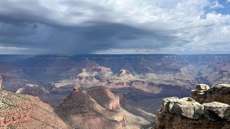 Grand Canyon, inondazione improvvisa: due morti, 15 escursionisti dispersi e decine di evacuati