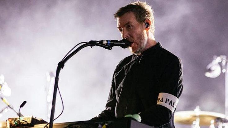 Massive Attack stasera all’Arena Flegrea. Ritorno a Napoli tra musica, politica e gioia di vivere