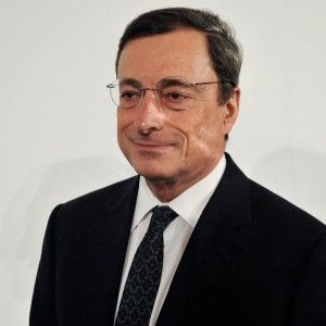 Draghi: "Euro irreversibile, via a misure straordinarie. Guai a perdere il coraggio, i tedeschi devono capire"