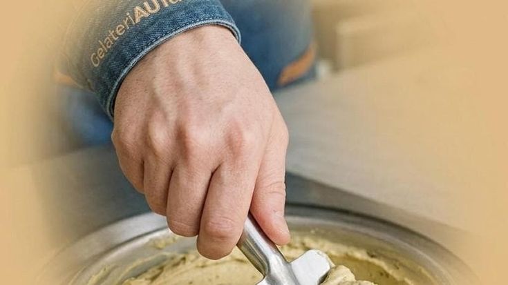 AUTentica, “La gelateria per tutti”: a Roma nasce un locale che abbatte le barriere