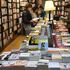 In libreria, online o al mercatino? Ecco dove compriamo i libri, e perché