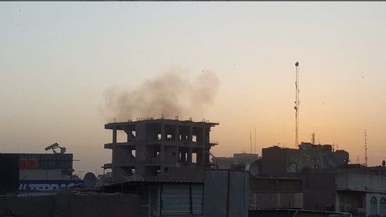Iraq, doppio attentato suicida a Baghdad: almeno 30 morti