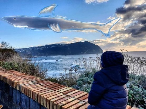 Ischia, le nuvole diventano animali o oggetti: “Così la fantasia di mio figlio invade Instagram”