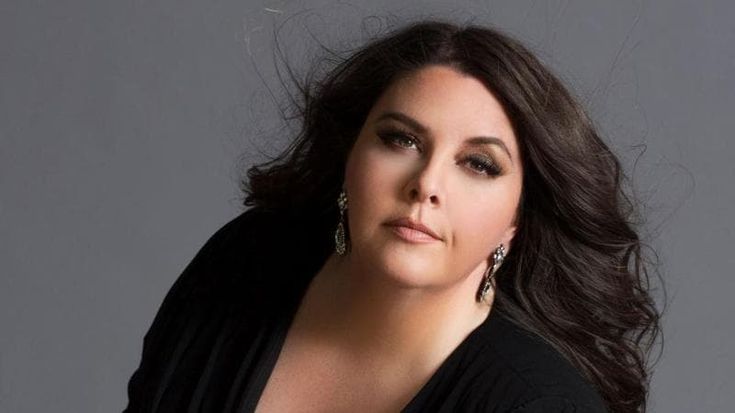 Angela Meade: “Bullizzata per il peso, sono dimagrita solo per me stessa. L’Opera mi ha dato forza”