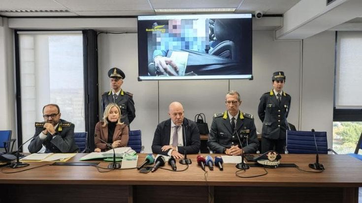 Appalti Asl a Bari affidati in cambio di denaro e favori: dieci arresti fra dirigenti e imprenditori