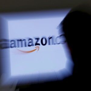 Amazon sfida i colossi delle consegne, Ups e Fedex tremano