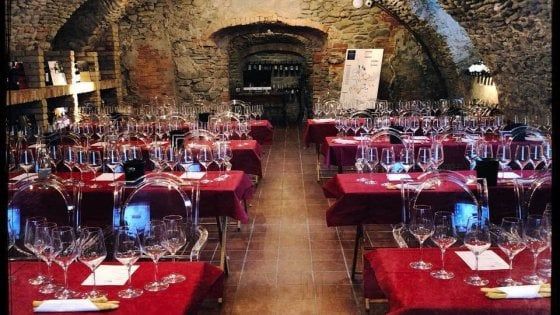 Altro che Barbera, ora lo Champagne fa coppia con Dogliani