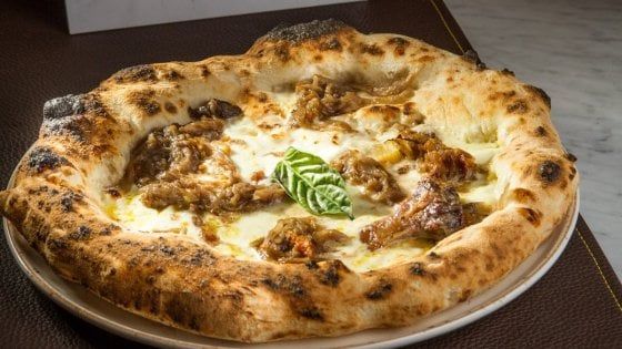 E nell'hinterland di Napoli ecco la sfida gourmet di Bradopizza 