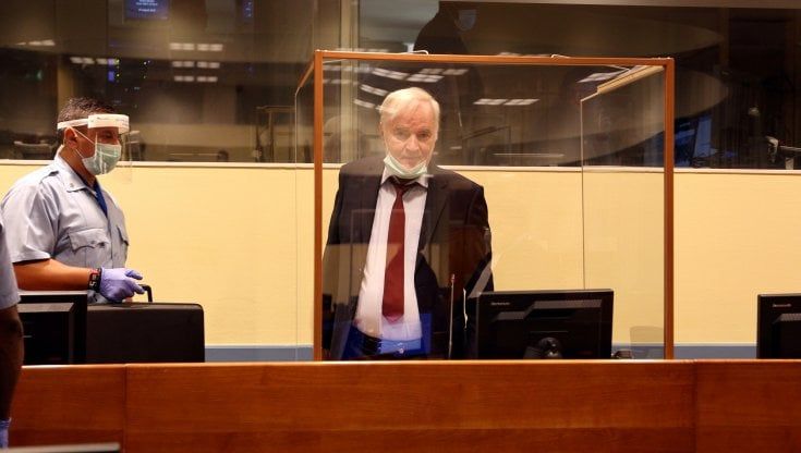 Guerra in Bosnia, confermato l'ergastolo all'ex generale Ratko Mladic