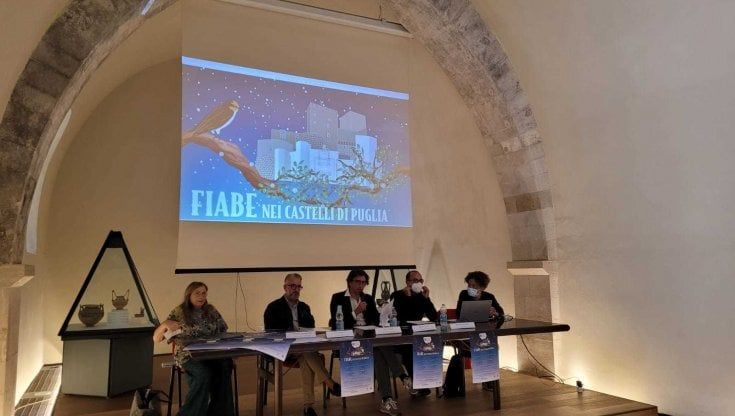  Favole a corte: i castelli medievali si fanno teatro 