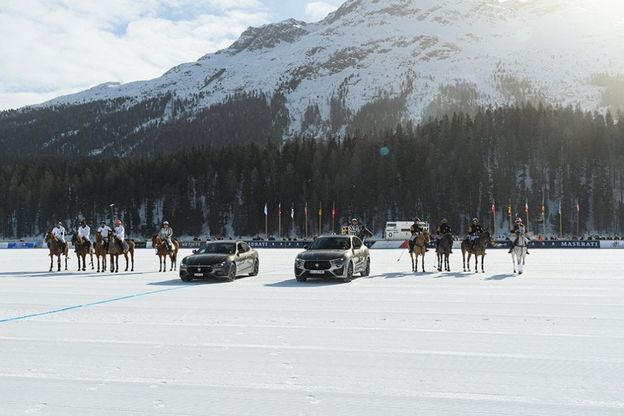 Maserati presenta la Levante Royale alla coppa del mondo di Snow Polo a St. Moritz