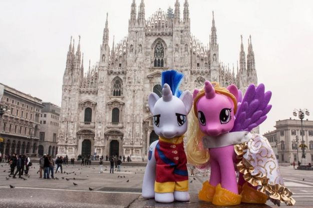 Minipony, 30 anni e un viaggio di nozze in Italia