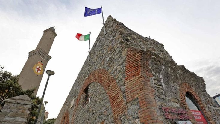 La Lanterna di Genova è il faro mondiale 2024