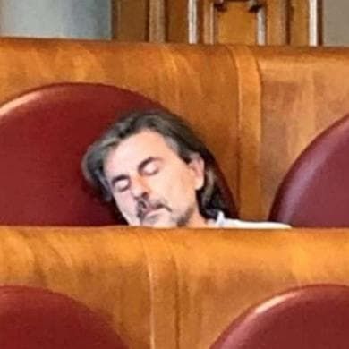 La magia nera dello spaparazzo
