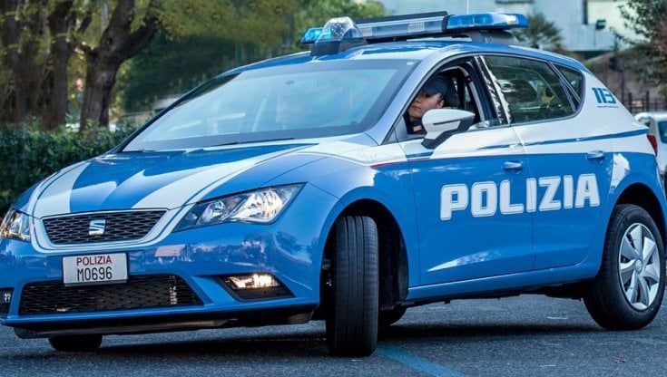 Molesta una ragazza e poi estorce denaro al gestore del pub di Prati: "Ti brucio il locale"