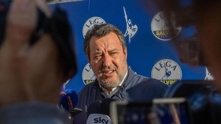 Lega, i veleni sul congresso: “Boicottate Garavaglia”
