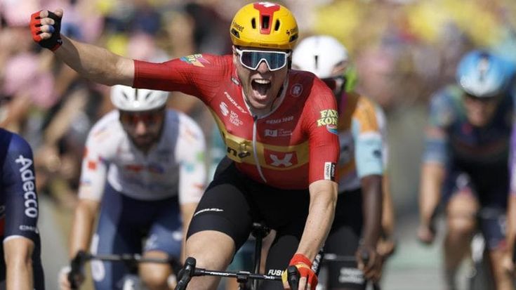 Waerenskjold vince allo sprint e toglie un record a Cipollini: è stata la tappa più veloce del Tour