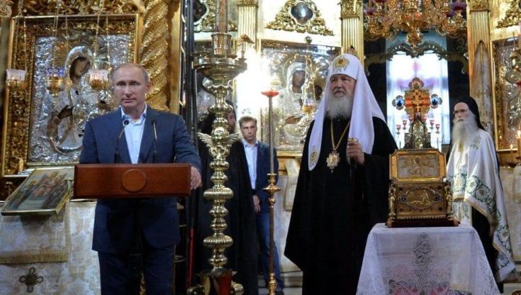 "Succederà qualcosa di grande": sul monte Athos la profezia dell'oligarca russo sulla guerra in Ucraina
