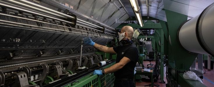 Lavorare meno, la proposta Pd: "Trenta ore per tutti e 750 mila nuovi posti di lavoro"