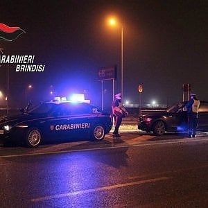 Droga, armi ed estorsioni nel Brindisino: i tra gli indagati c'è anche un carabiniere