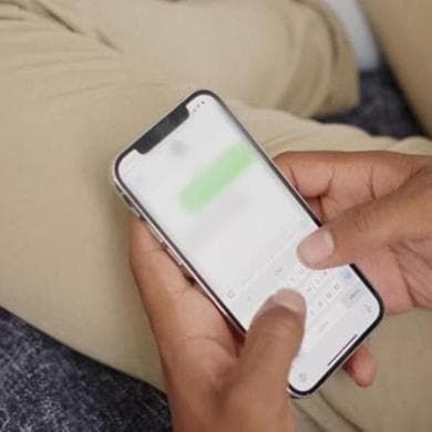 “È viscido e bavoso, ma ti fa contenta con il regalino”. Arrestato lo ‘sugar daddy’ delle minorenni