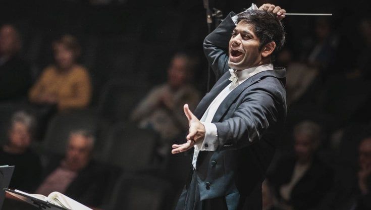 Il ritorno di Chuahan sul podio della Filarmonica